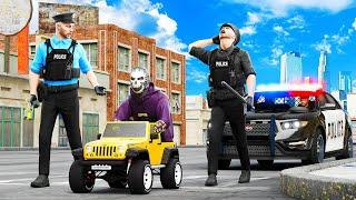 100 Tiny Cars Trolling Cops in GTA 5 RP