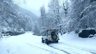 EXTREME WINTER SNOWSTORM: NIGHT BLIZZARD, CAR TRUCK CAMPING | 4x4 Camping, Cinematic | ASMR OVERLAND