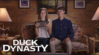 Duck Dynasty: Sadie & John Luke Respond to Fan Tweets (Part 1) | Duck Dynasty