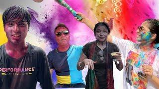 Humare Ghar Ki HOLI | Grovers here! | @RajGrover005