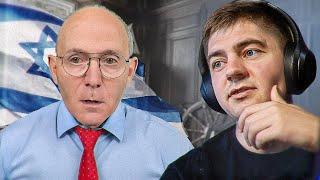 Славик смотрит и обсуждает Солонина