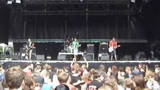 Chickfight - King of nowhere (Fiesta du rock 2009).wmv