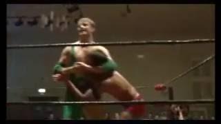 Bruce Sheila (Aussie Aussie Aussie) VS Joey Hayes