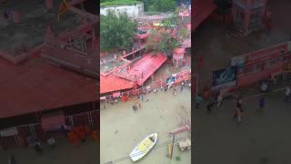 Ganga ji ne bade Hanuman mandir ko snan krwaya prayagraj  // lete hue bade Hanuman mandir Prayagraj