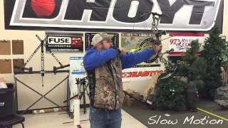 Presleys Outdoors: Hoyt Carbon Spyder Turbo - Slow Motion