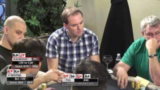 Reading Poker Tells Master SOUL READS  Zach Elwood vs Wayne Chiang  Live at the Bike!