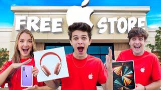 We Opened a FREE Apple Store!!