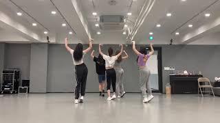 YOONA 윤아 DANCE COVER SNSD, IU, RED VELVET, BLACKPINK, TWICE, CHUNGHA