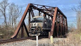 House Between Railroad Tracks!  Trains On Both Sides Of Oldest House In Town!  Double DPU Action