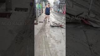 Làm ngày thường thì phải chịu thôi