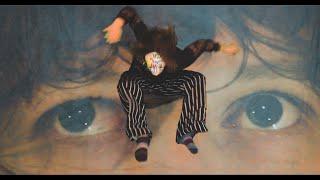 STRAITJACKET BLUES  - ELLiS·D (Official Video)