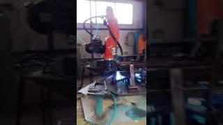 Cloos welding robot