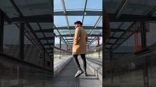 Nordic Scott // Easy better Airport Video alone ? #shorts #photography
