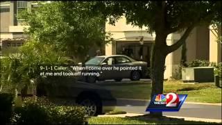 Police: Teens tried to carjack woman with child in car