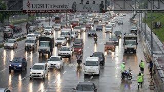 Downpour causes flash floods in Klang Valley