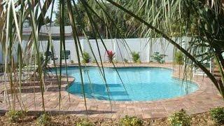 STARFISH COTTAGE ~http://beachrentals.mobi/rns_property/starfish-cottage/ BeachRentals.Mobi -