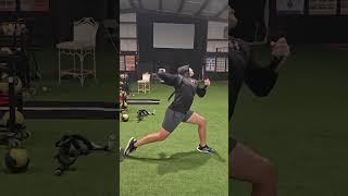 Trunk excelerator benefits. A biomechanical approach with Top Velocity #traininggear #equipment