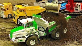 AMAZING RC CONSTRUCTION SITE WITH FASCINATING MODEL MACHINES IN ACTION