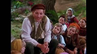 Danny Kaye : "The King's New Clothes" (1952) • Music Video / Film Clip (Hans Christian Andersen)