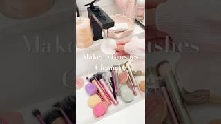 🫧Let’s clean my makeup tools #asmr #cleaning #makeup #reset #selfcare #cleangirl #fyp