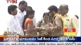 N T R Tied with Raakhi Video @road show