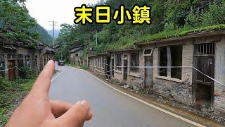 2萬人小鎮僅剩壹對老夫妻，停屍房竟建在馬路邊，到底發生了什麽？【花花樂遊記】