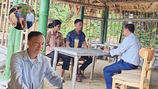 The doctor's father lied to get the doctor to leave Sìn Mận and follow him home