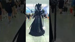 Bow down to you Alien Queen!  #cosplay #xenomorph #diy #creative #art #craft