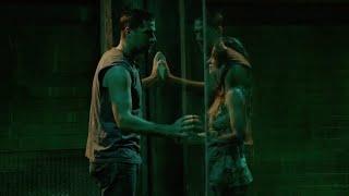 Lost 3x06 - Jack and Kate see each other for the first time after being captured by the Others