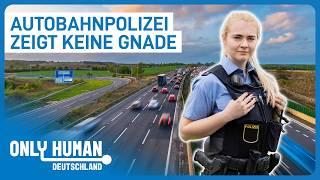 Polizei im Dauereinsatz: Mega Urlaubschaos auf der Autobahn | Only Human Deutschland