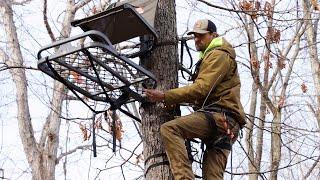 How I Hang A Lock On Treestand Safely And Efficiently