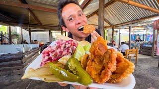 Street Food in Guatemala!!  CRISPIEST CHICHARRON with Jalapeños!! 🫑