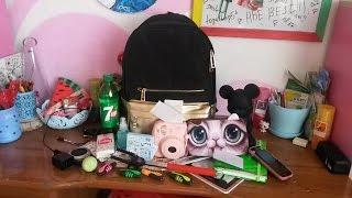 Мой рюкзак и пенал на 1-Сентября//Что в моей сумке?//What's in my bag?