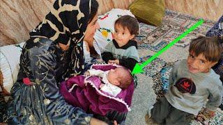 After giving birth: Mahboba's help to Ismat to organize the house