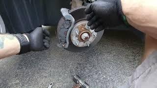 2018 Honda Civic Front Brake Pad and Rotor Replacement