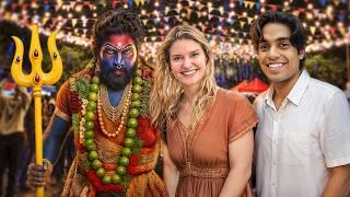 मैं अपने जर्मन मित्र को एक तेलुगु महोत्सव में ले गया