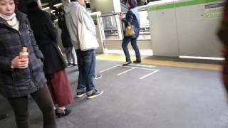 日暮里駅のキチガイ