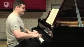 Pianist Alexander Panfilov performs Mozart's KV265 – How to use a musical score (3/12)