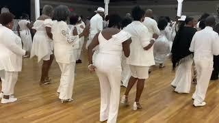 KOLD ALL WHITE PURE PARTY IN TAMPA FL- Sunshine Line Dancers  Doing the “Awesome” TUCKER Line Dance