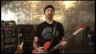 U2's The Edge demonstrating his guitar rig (2/2)