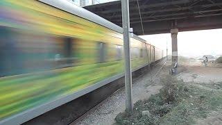 Late Running Angry SEALDAH DURONTO Dangerously Smashes Ahraura At Full Speed!!!