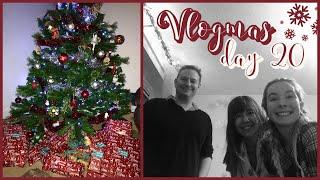 GINGERBREAD PORRIGE, MORE FOOD SHOPPING AND WALKS WITH THE FAM :) VLOGMAS DAY 20