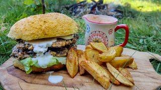 Burger Vegetarian gatit in natura (Bushcraft Style)