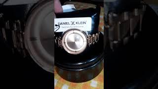 Unboxing Myntra Daniel Klein Women Rose Gold watch... Like share n Subscribe.