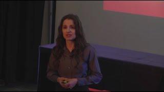 Dracula and Multilingualism | Adriana Zoder | TEDxUTK