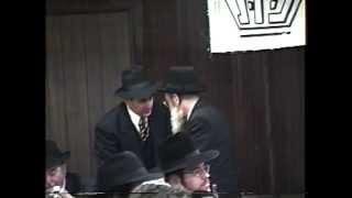 Yeshiva Kesser Torah Melava Malka 1997 - Shaar Hanegina, Carlebach Style -Eliyahu Hanavi.mpg