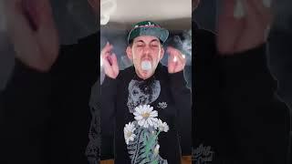 Vapetrickz #tricks #vapor  #satisfying #vapetricks #moneybaggyo #codycloudz