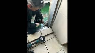[정왕동문수리]정왕동에 위치한 정형외과의 방화문 수리건을 소개합니다.