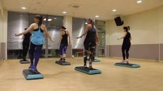 Laritza Bacallao–Que Suenen Los Tambores | ZUMBA - STEP FITNESS MAXFIT
