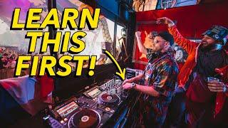 How to mix HOUSE & TECH like a PRO DJ!